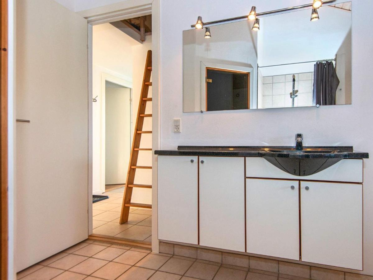 Three-Bedroom Holiday Home In Ulfborg 27 Thorsminde Kültér fotó